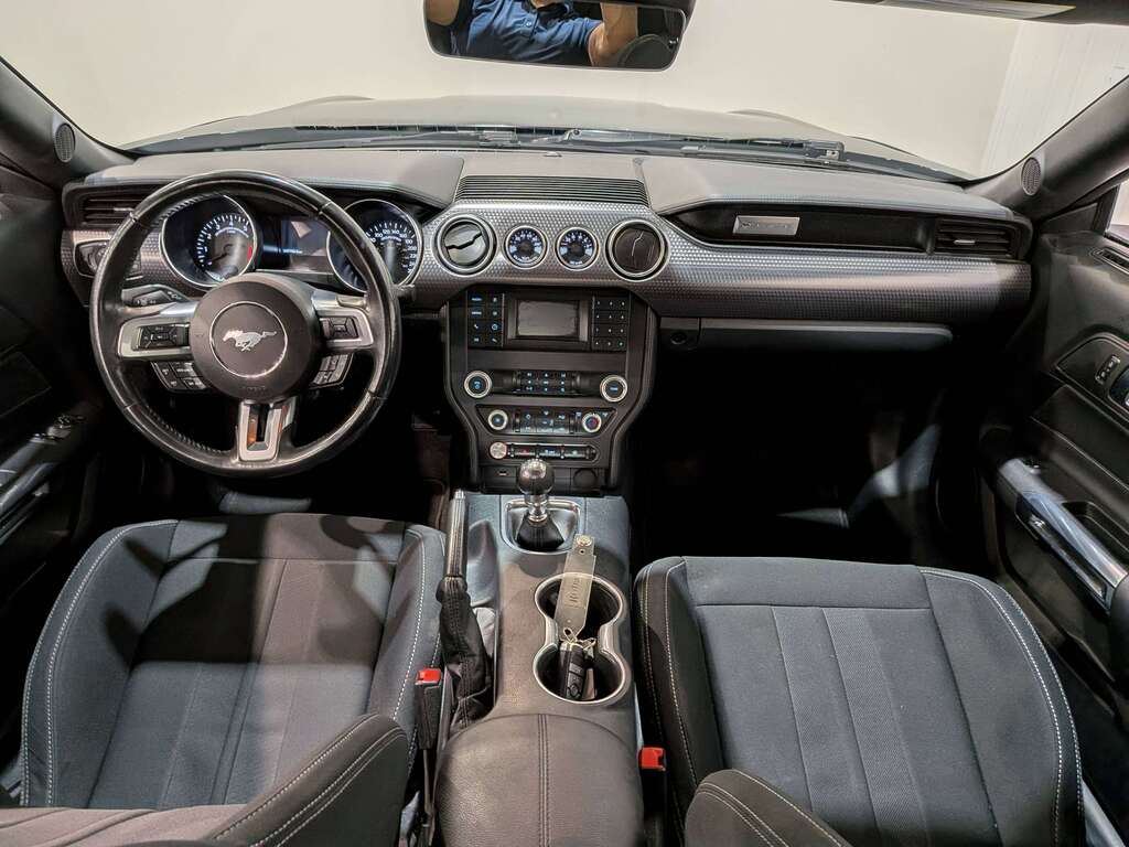 Ford Mustang 2021