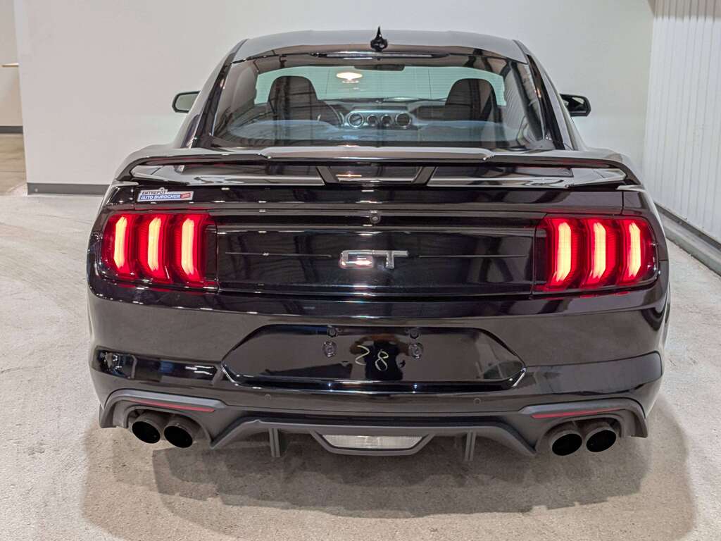Ford Mustang 2021