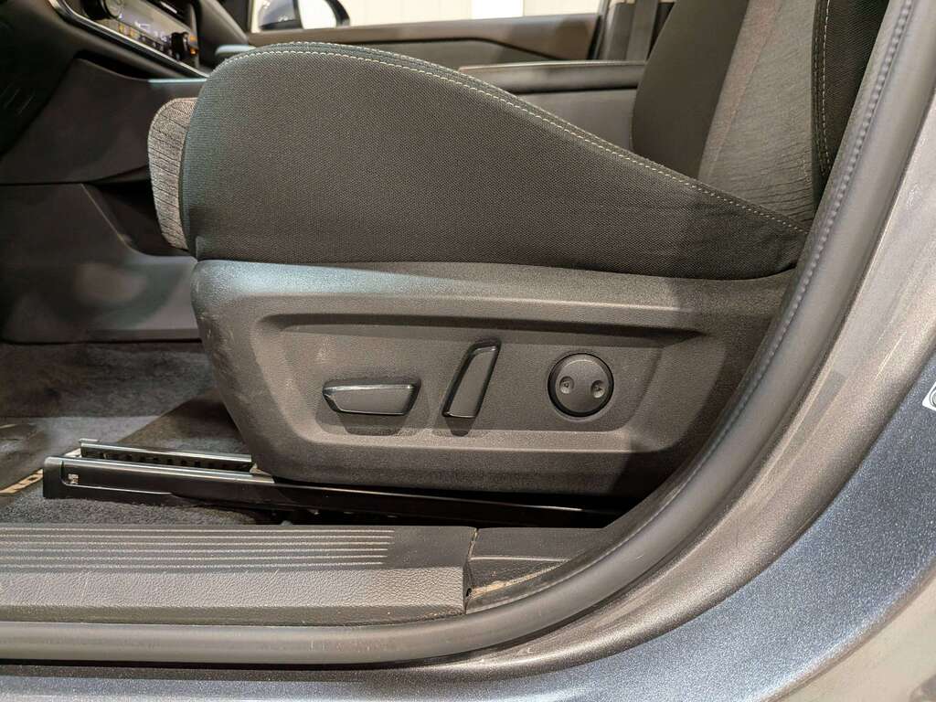 Nissan Rogue 2023