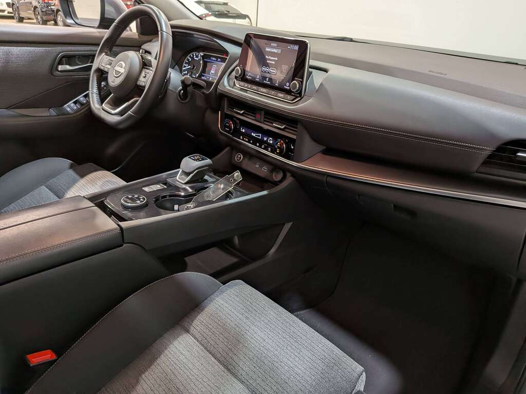 Nissan Rogue 2023