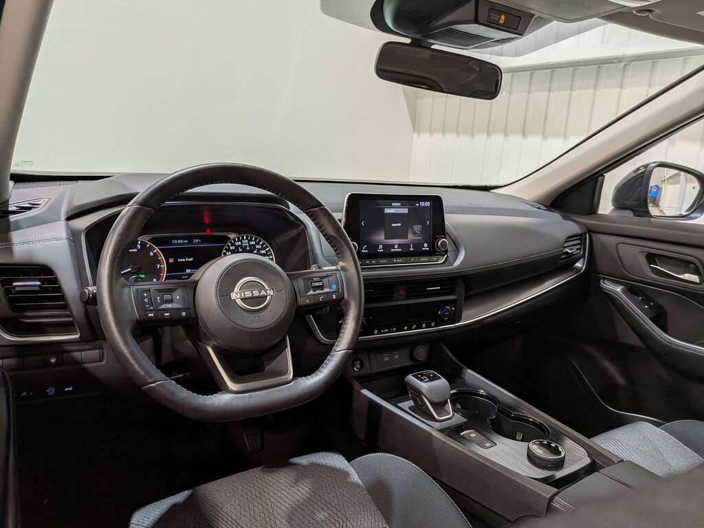 Nissan Rogue 2024