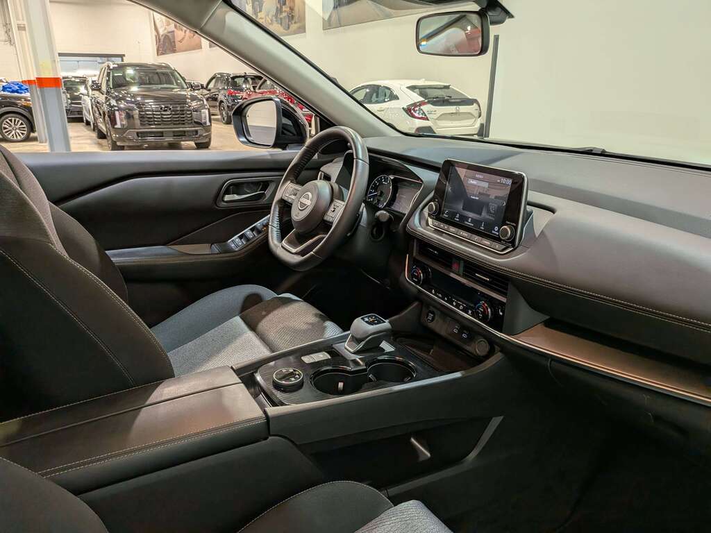 Nissan Rogue 2024
