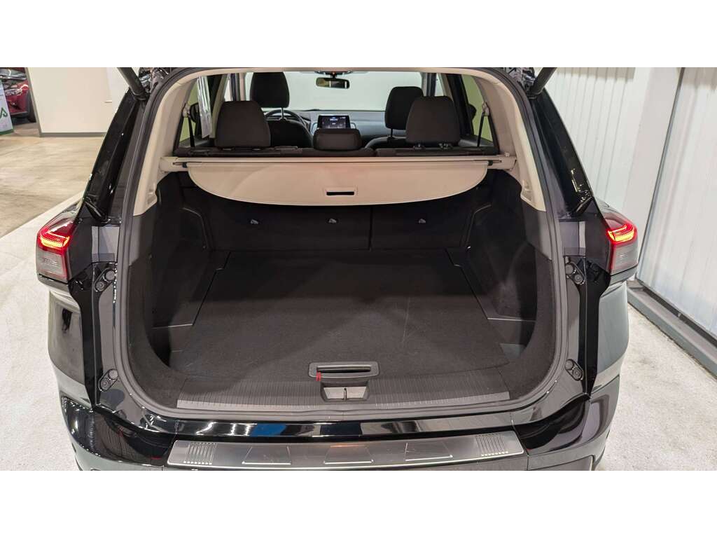Nissan Rogue 2024