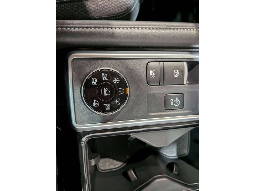 Nissan Pathfinder 2024