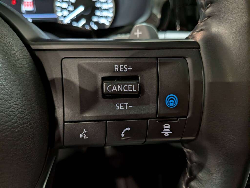 Nissan Pathfinder 2024