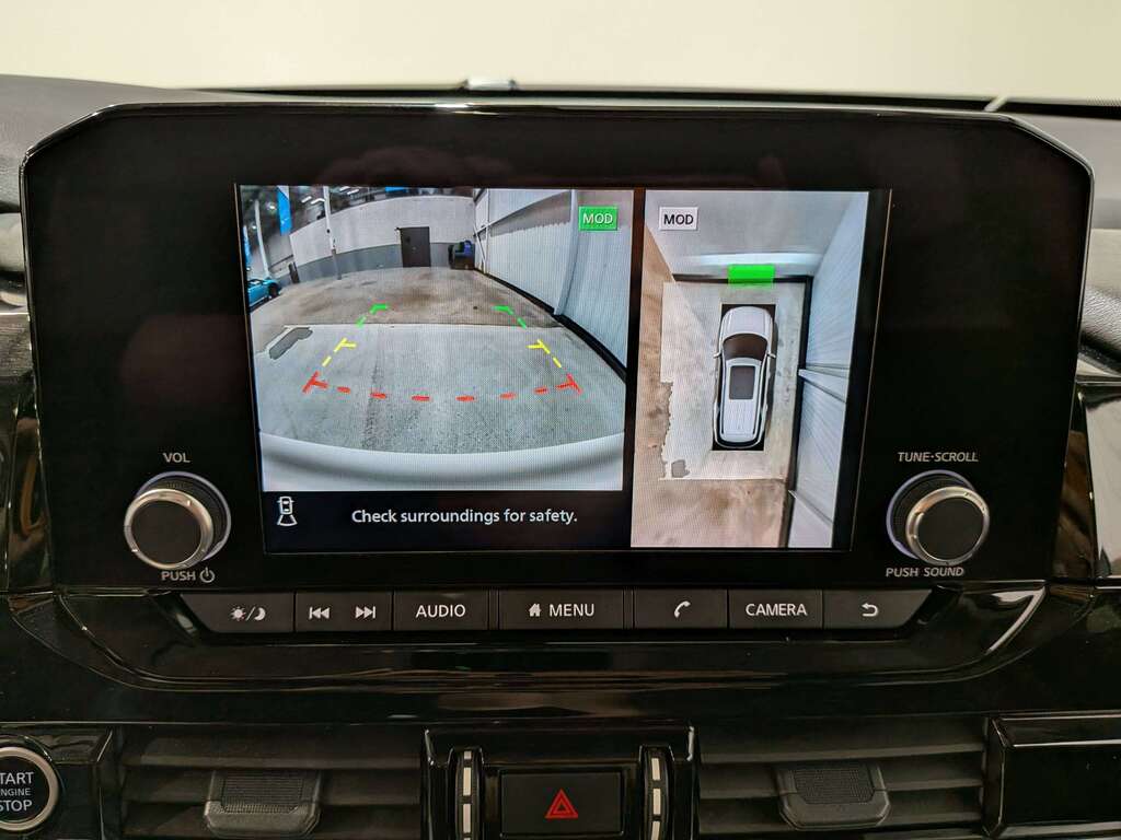 Nissan Pathfinder 2024