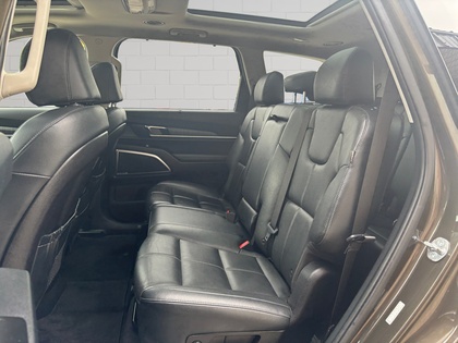 used 2023 Kia Telluride car, priced at $45,853