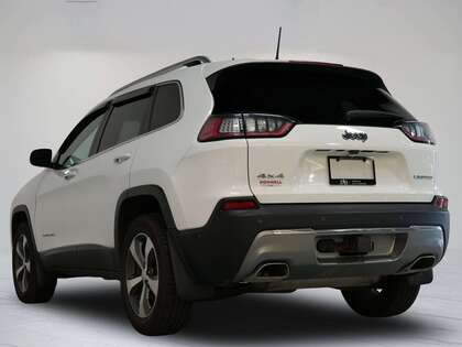 used 2021 Jeep Cherokee car, priced at $25,900