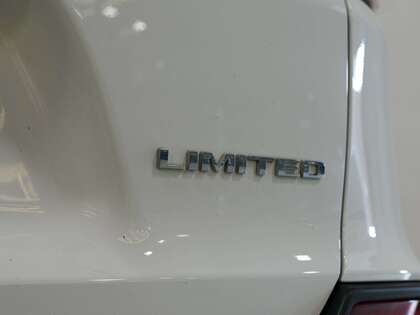 used 2021 Jeep Cherokee car, priced at $25,900