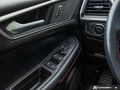 used 2022 Ford Edge car, priced at $27,900