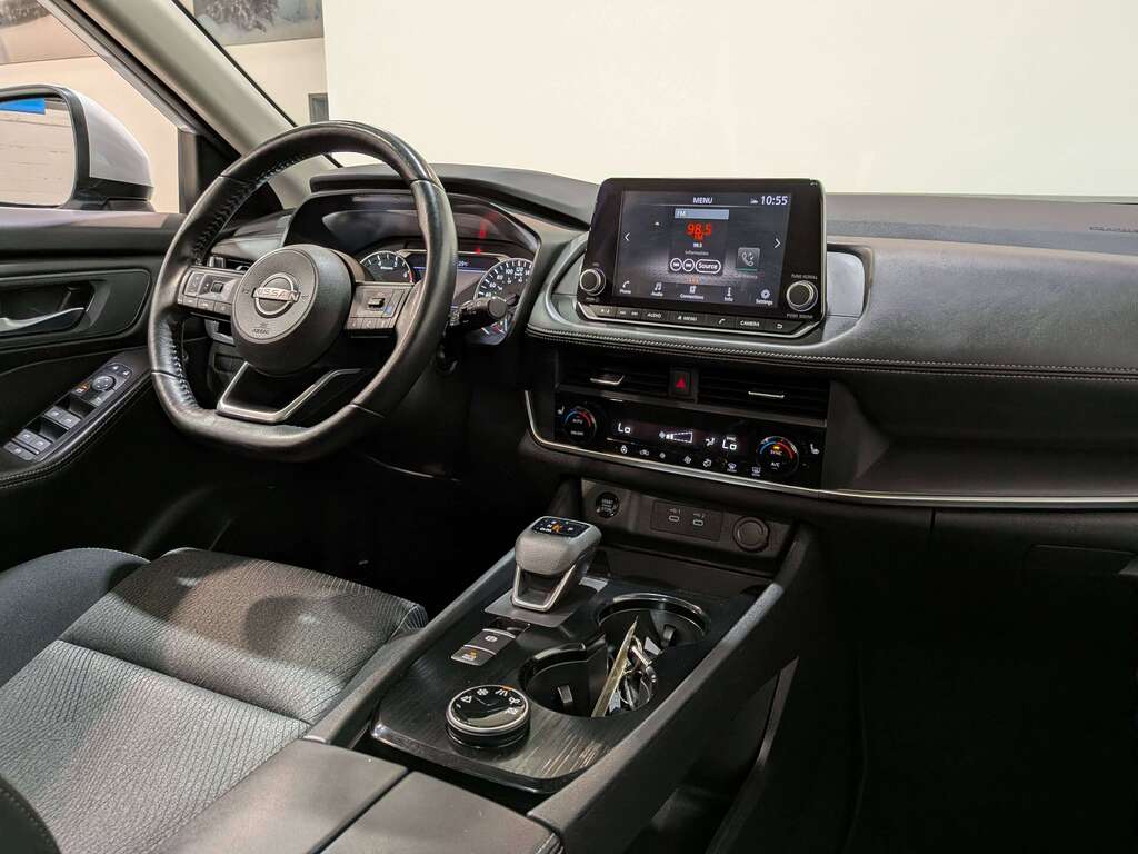 Nissan Rogue 2024