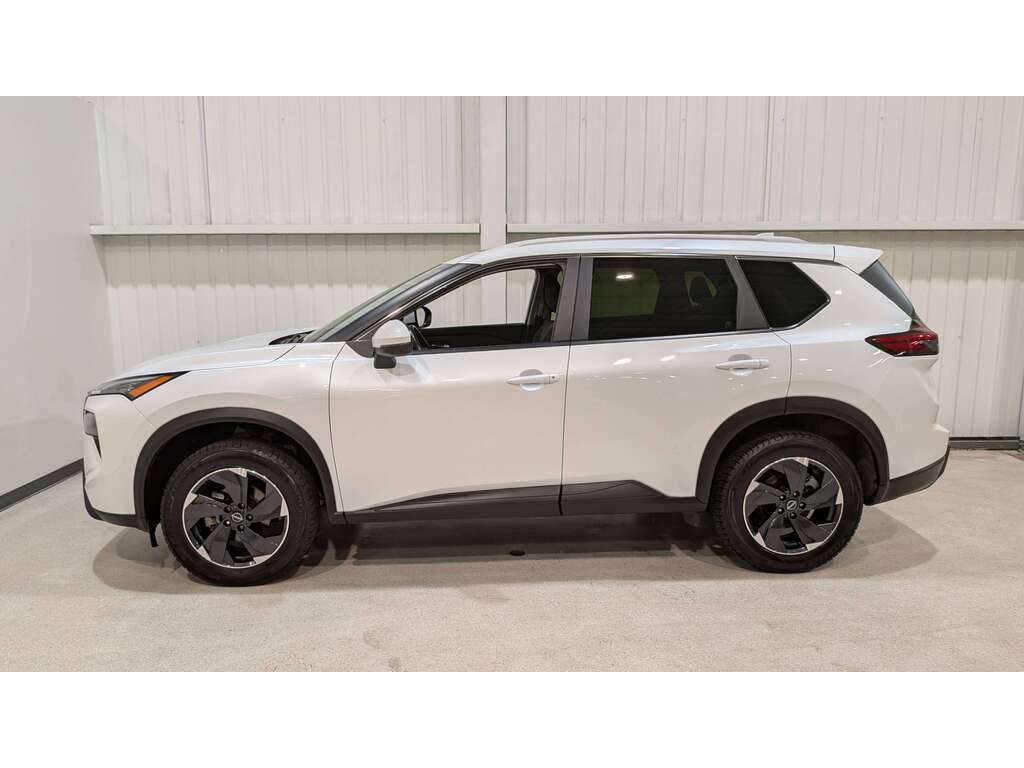 Nissan Rogue 2024