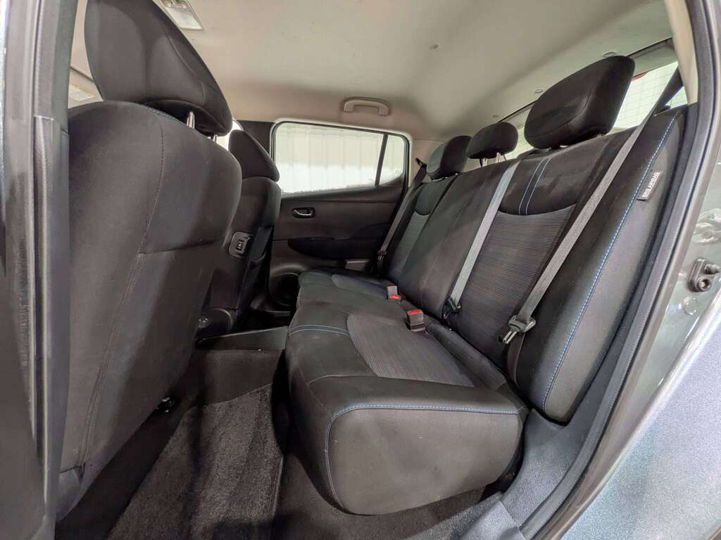 Nissan LEAF 2020