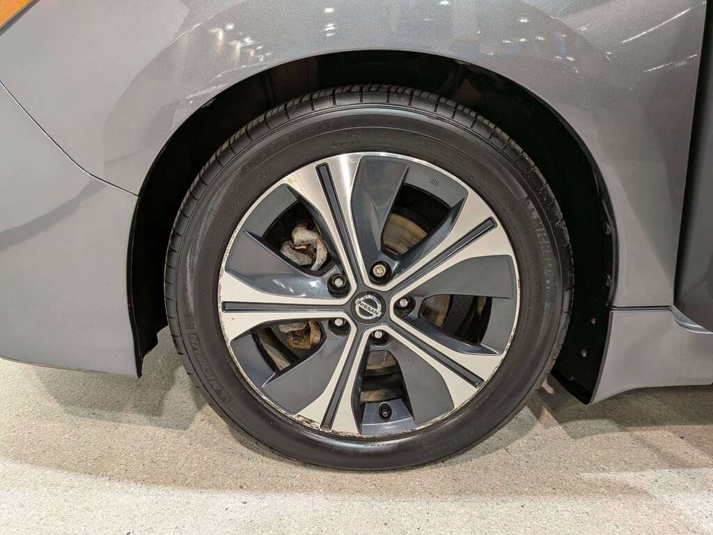 Nissan LEAF 2020