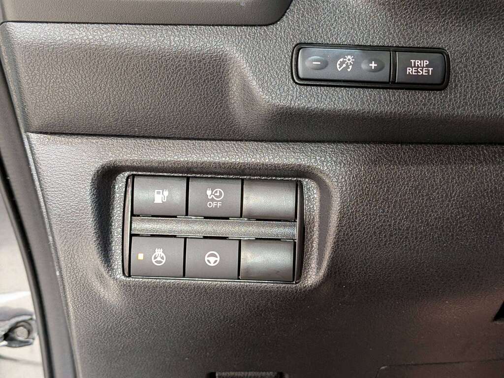Nissan LEAF 2020