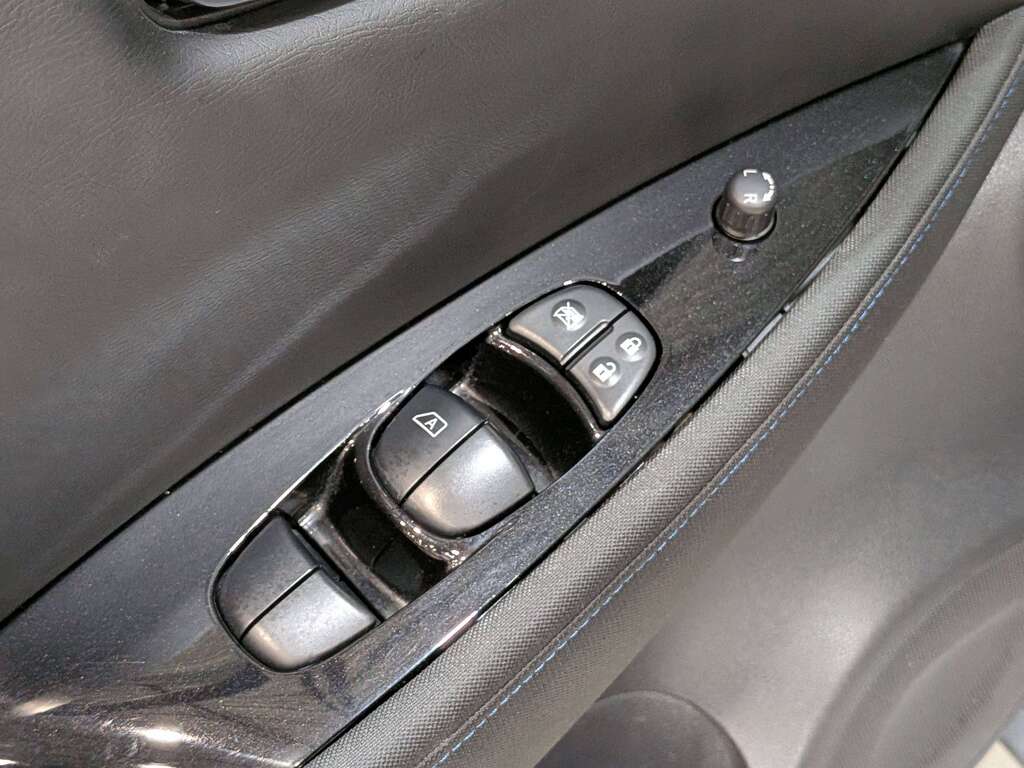 Nissan LEAF 2020
