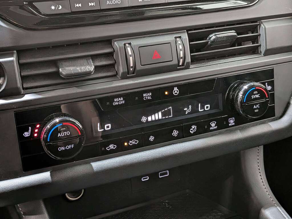 Nissan Pathfinder 2024