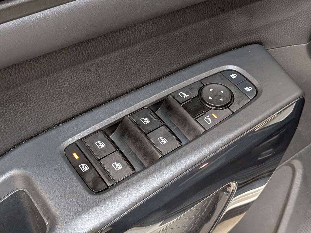 Nissan Pathfinder 2024