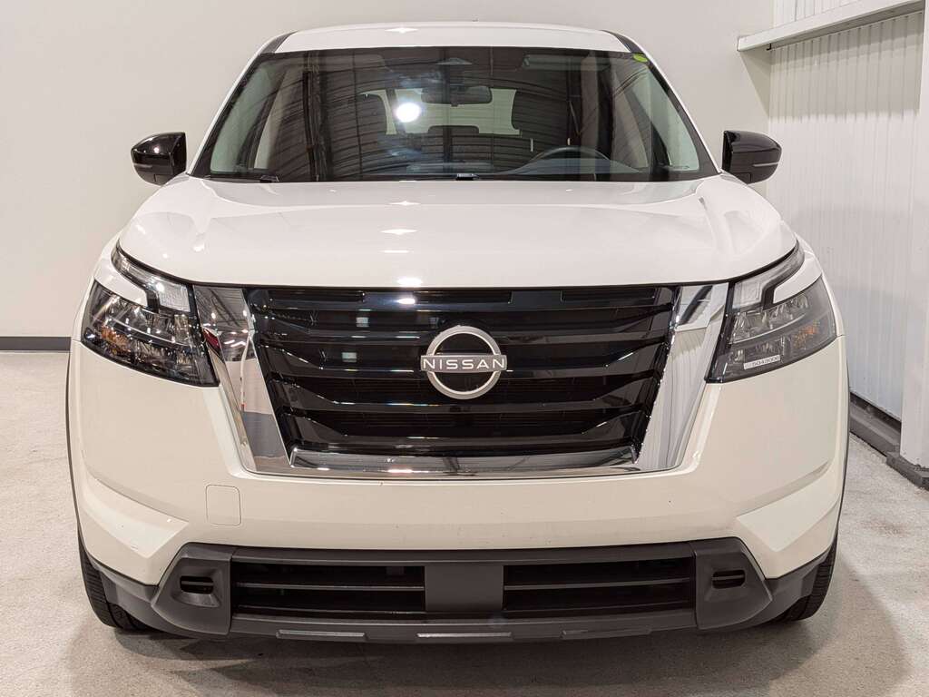 Nissan Pathfinder 2024