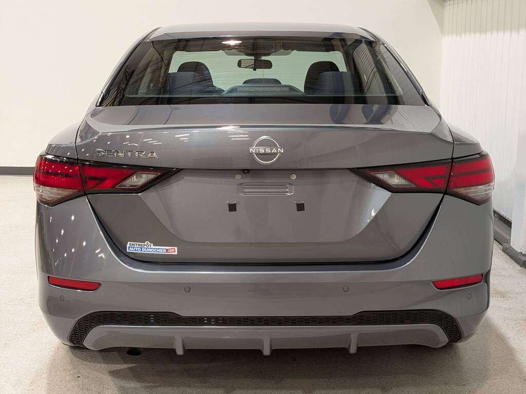 Nissan Sentra 2024