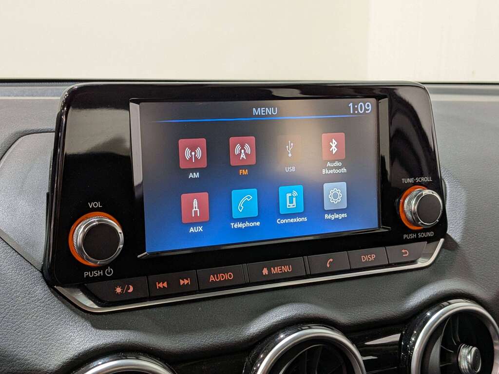 Nissan Sentra 2024