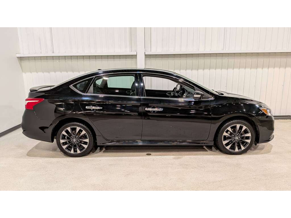 Nissan Sentra 2017