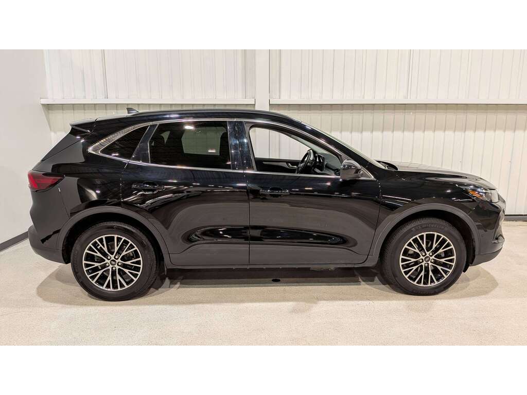 Ford Escape 2024