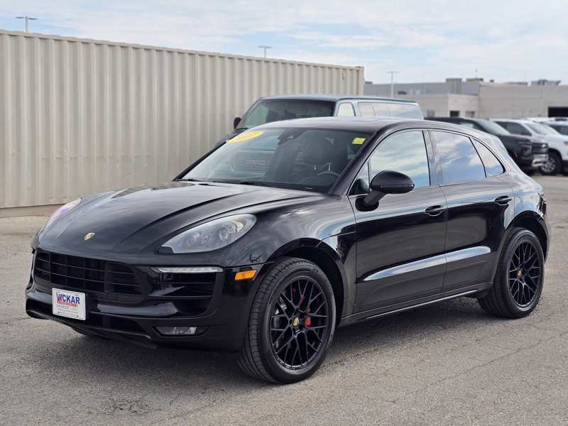 2017 Porsche Macan