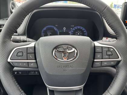 used 2026 Toyota Sienna car, priced at $68,995