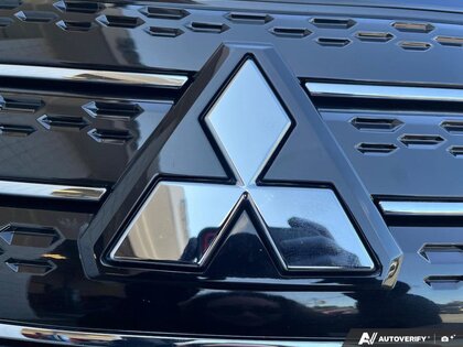 used 2024 Mitsubishi Outlander car, priced at $32,987