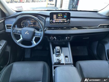 used 2024 Mitsubishi Outlander car, priced at $32,987
