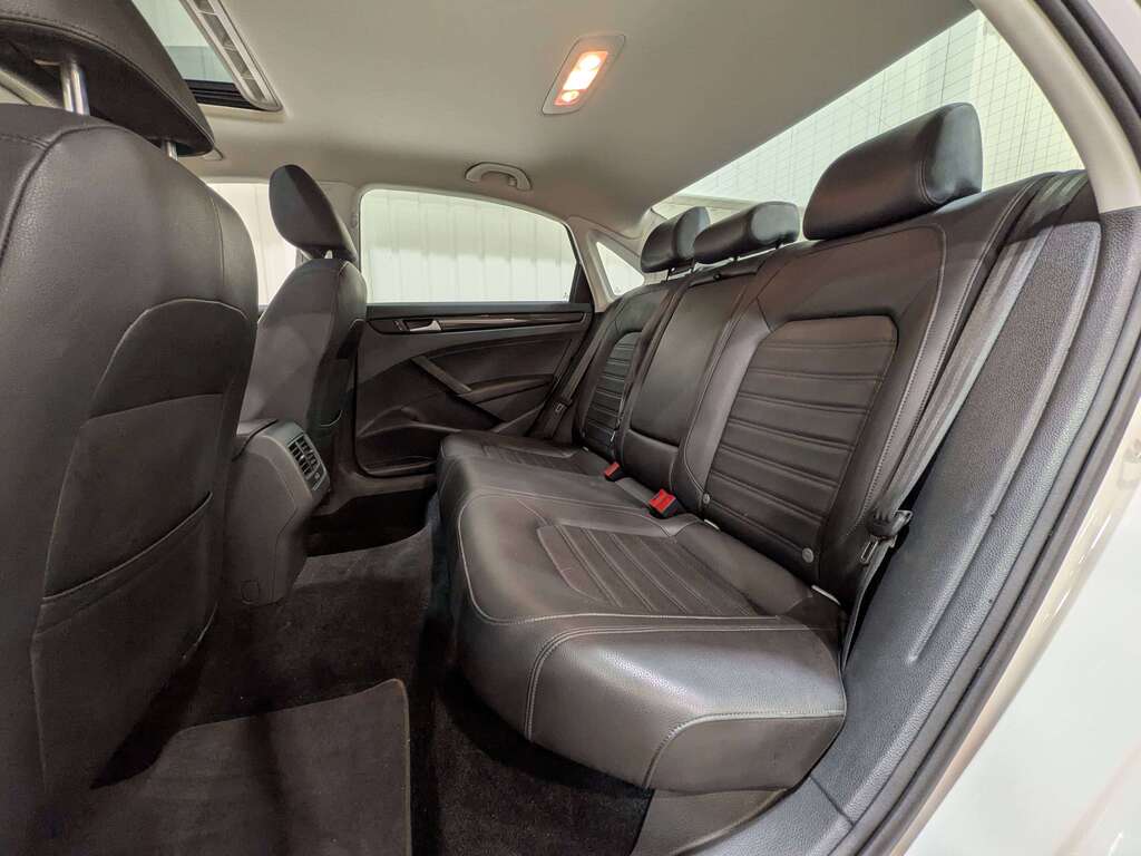 Volkswagen Passat 2014