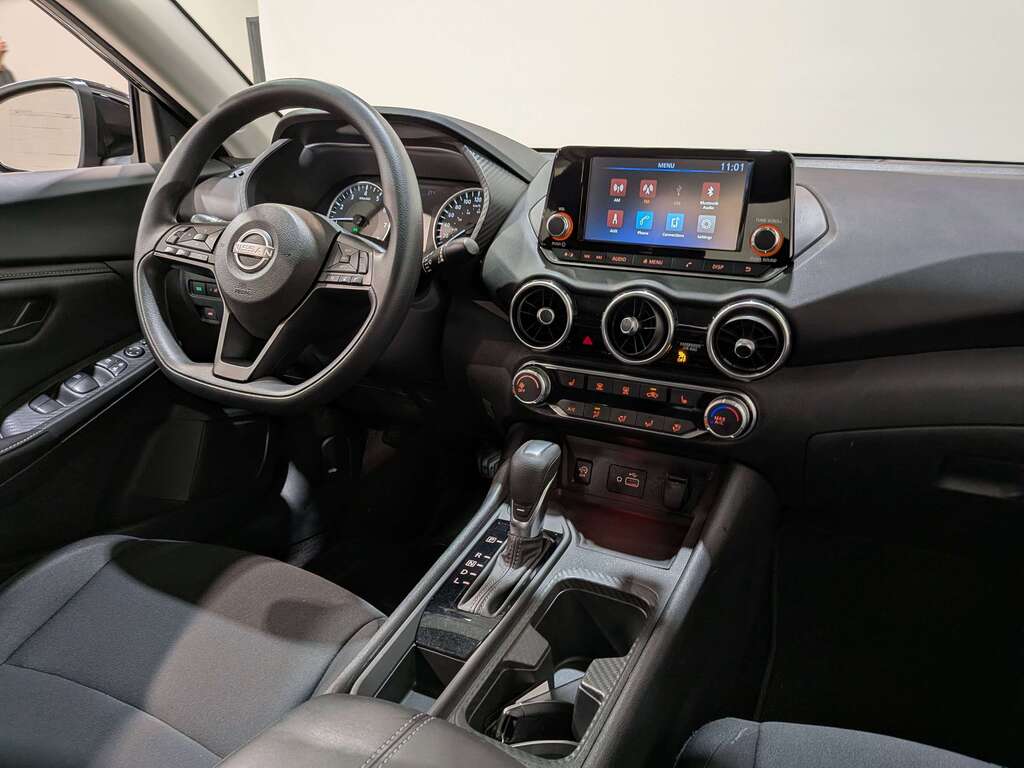 Nissan Sentra 2024