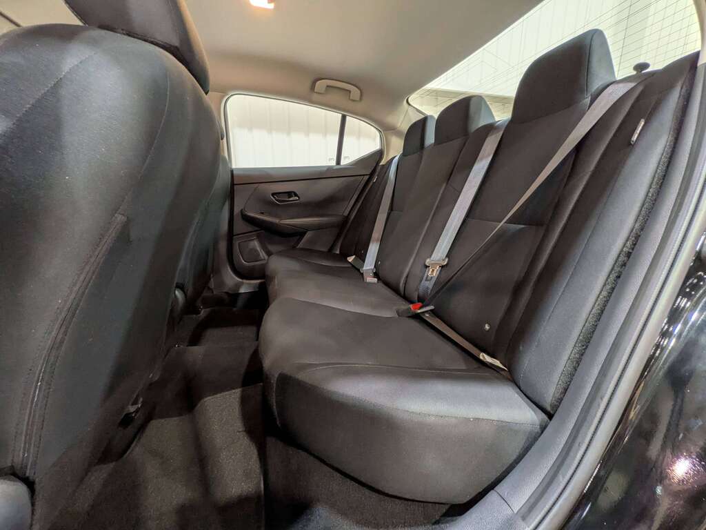 Nissan Sentra 2024