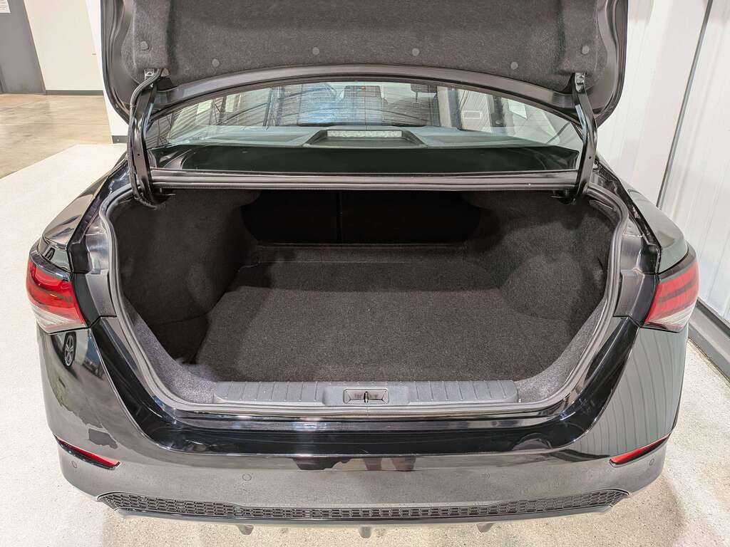 Nissan Sentra 2024
