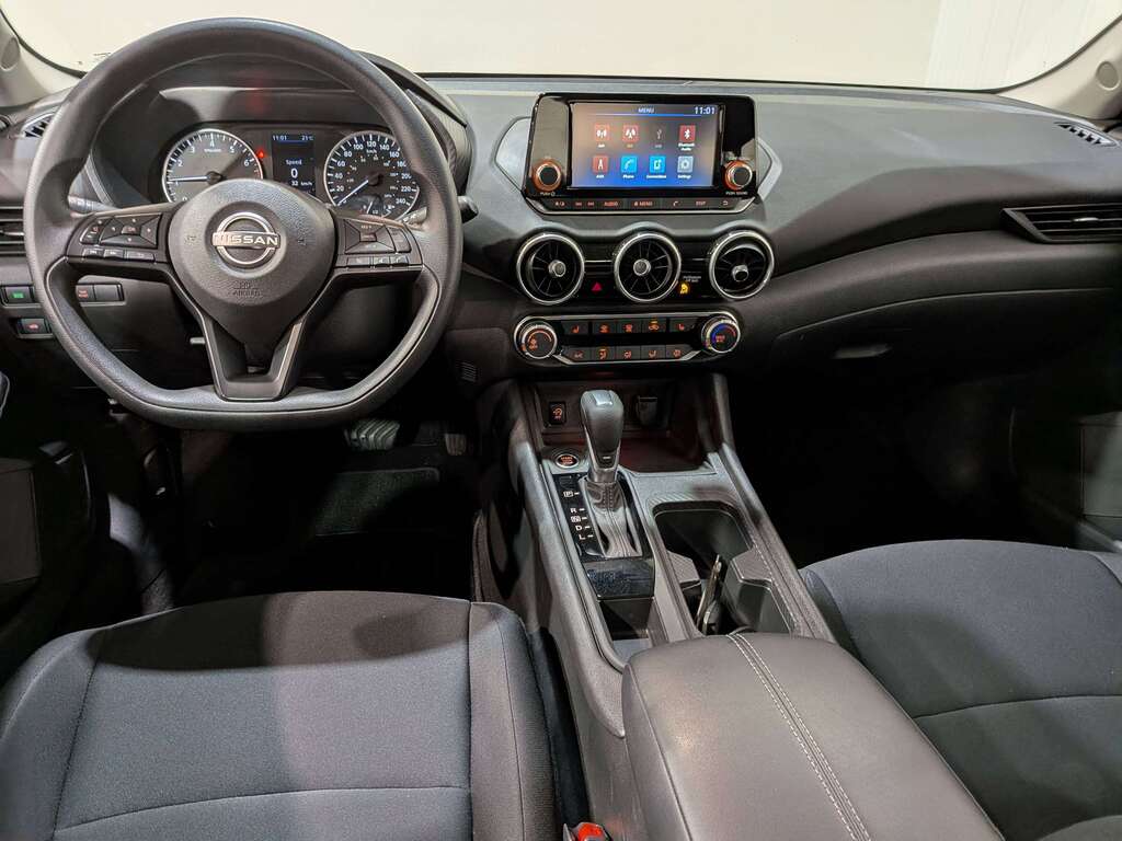 Nissan Sentra 2024