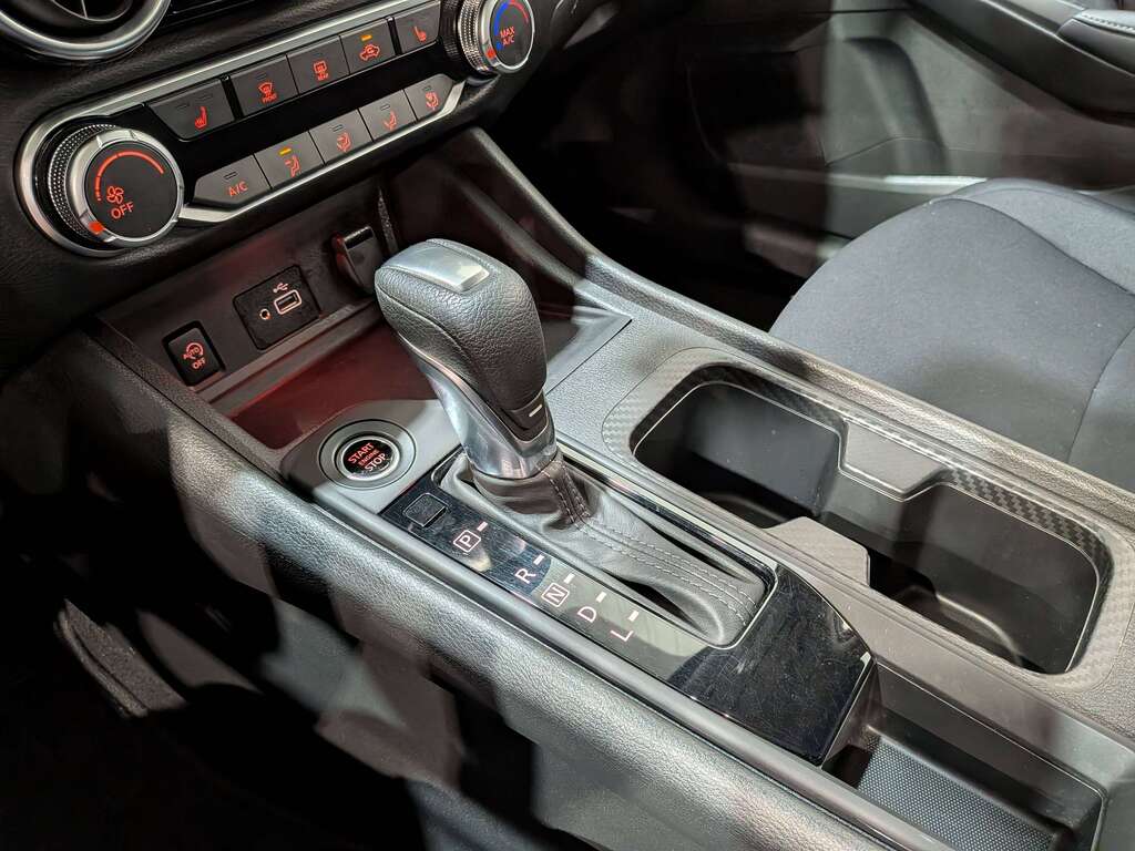 Nissan Sentra 2024