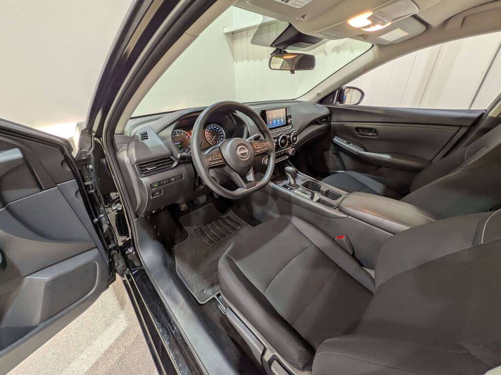 Nissan Sentra 2024