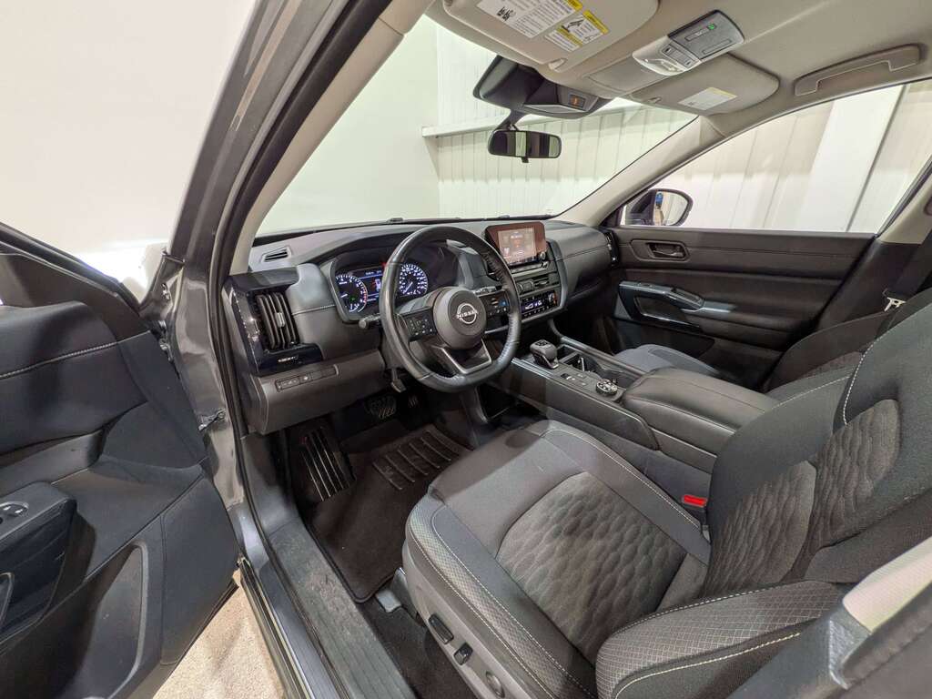 Nissan Pathfinder 2024