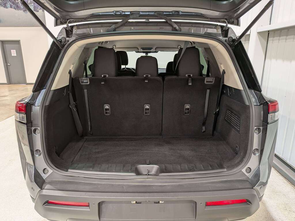 Nissan Pathfinder 2024