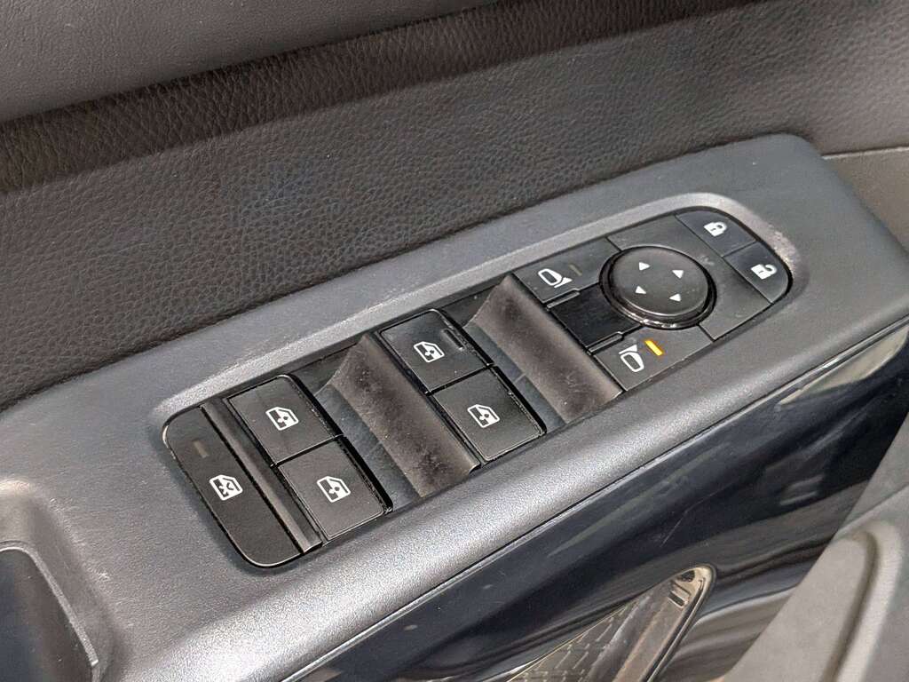Nissan Pathfinder 2024