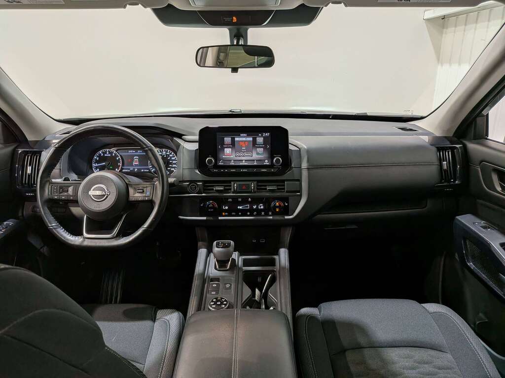 Nissan Pathfinder 2024