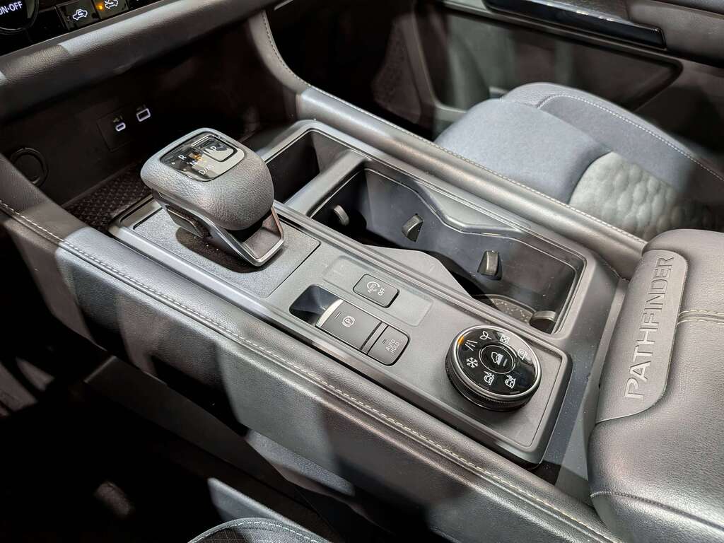 Nissan Pathfinder 2024