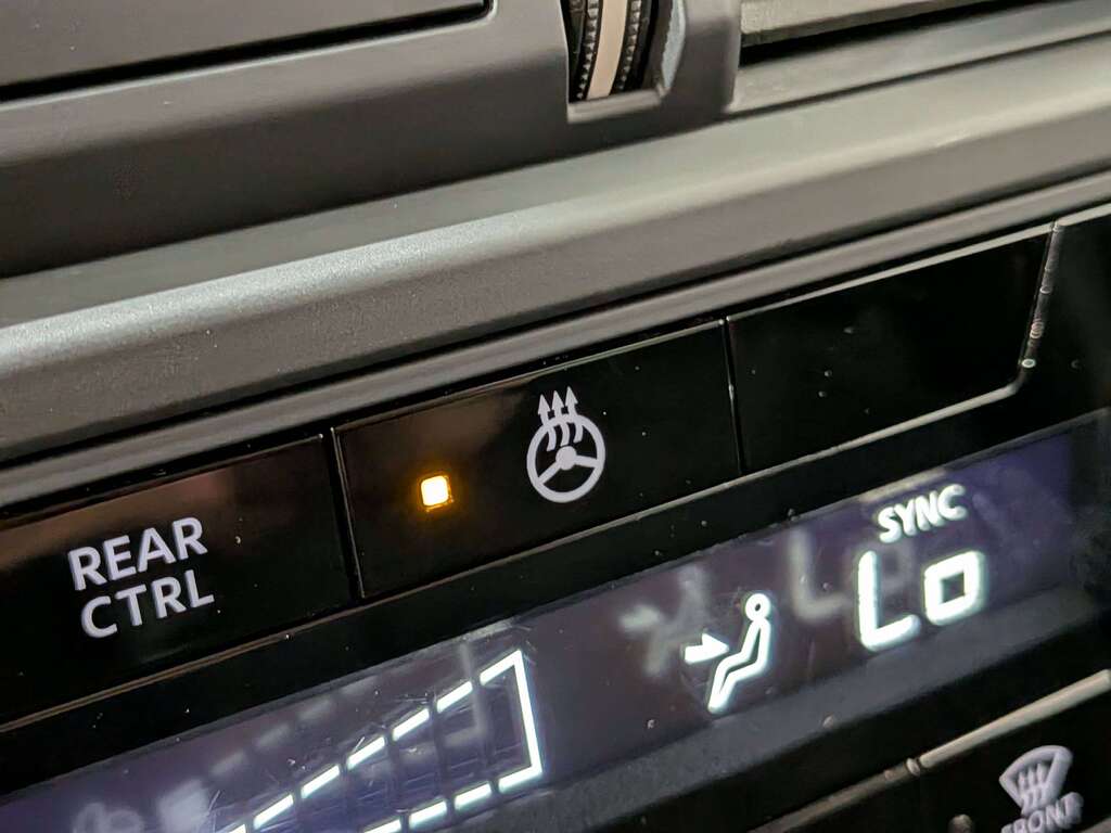 Nissan Pathfinder 2024