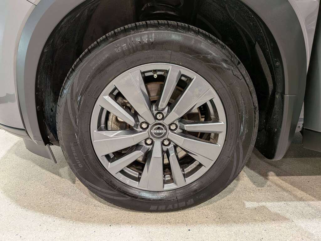 Nissan Pathfinder 2024