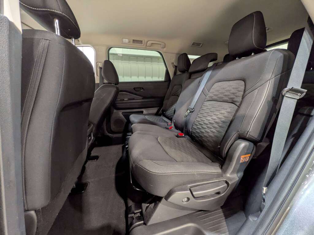 Nissan Pathfinder 2024