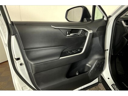 used 2020 Toyota RAV4 car, priced at $30,998