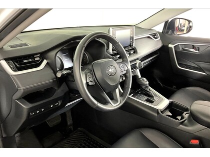 used 2020 Toyota RAV4 car, priced at $30,998
