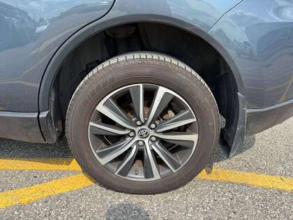 used 2022 Toyota Venza car