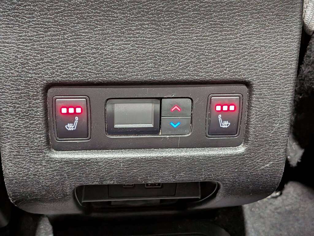 Mitsubishi Outlander 2023